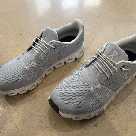 On Running Cloud 6 Glacier White Size 10 - Like New - Picture 6 of 8